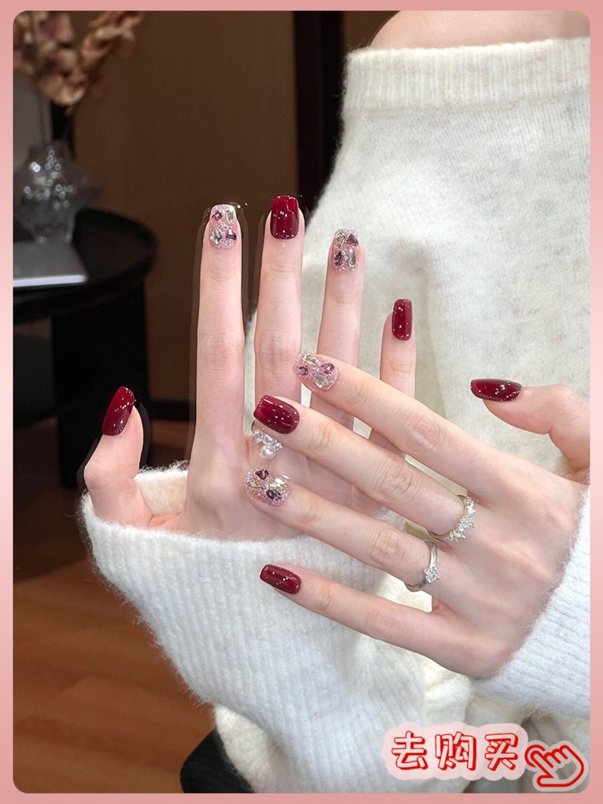 Nail Art: 2026 New Arrival—Luxurious Mid-Length Butterfly Cat-Eye Design, Handcrafted