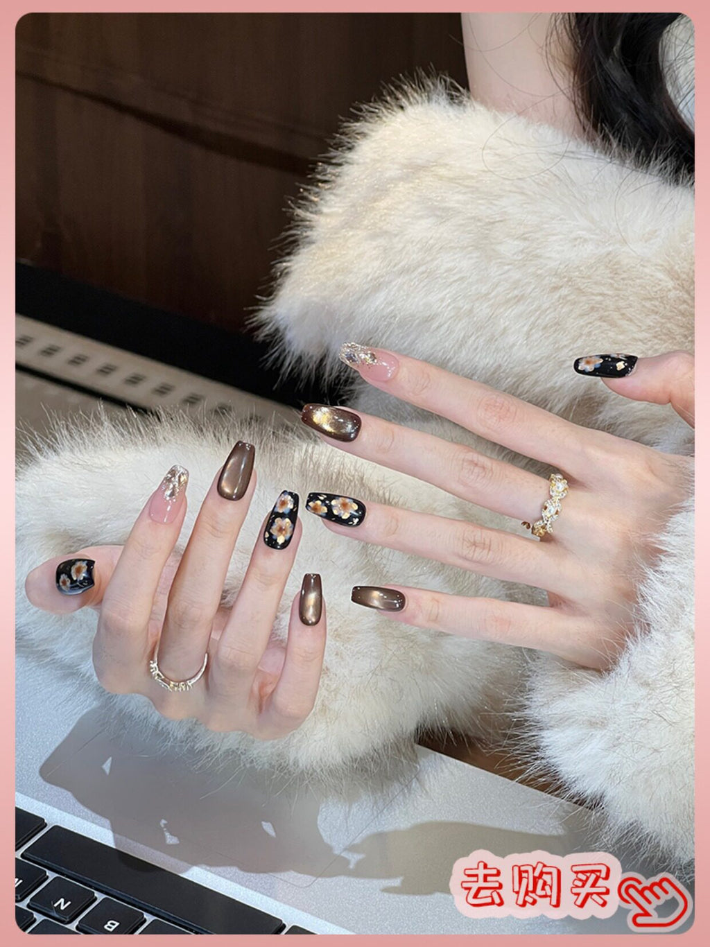 Nail Art: 2026 New Arrival—Luxurious Mid-Length Butterfly Cat-Eye Design, Handcrafted